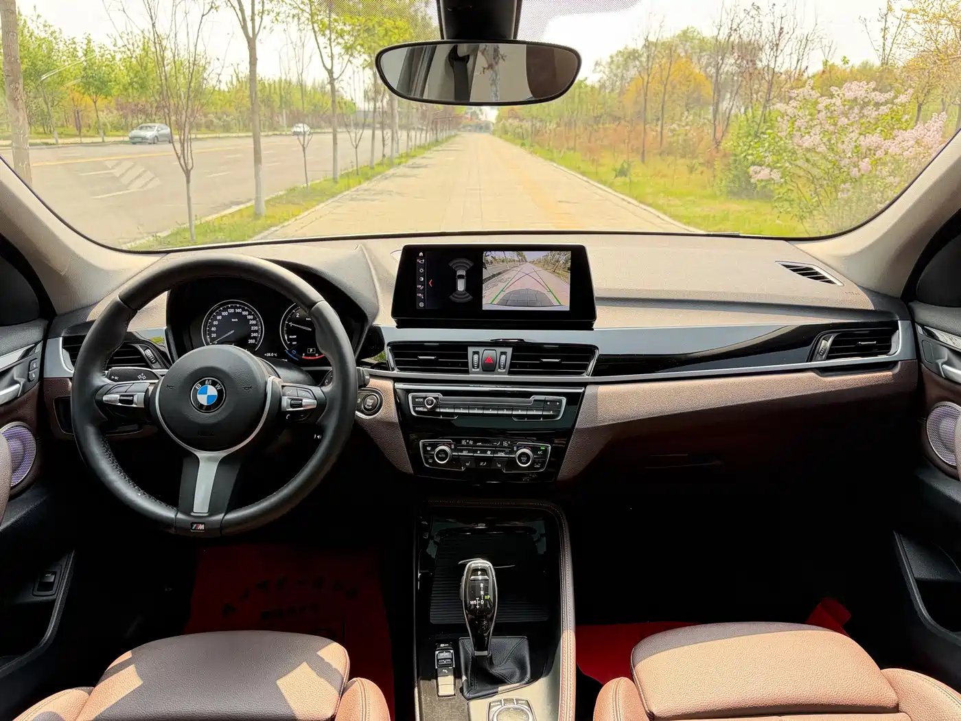 BMW X1 2022 sDrive20Li Premium фото 8