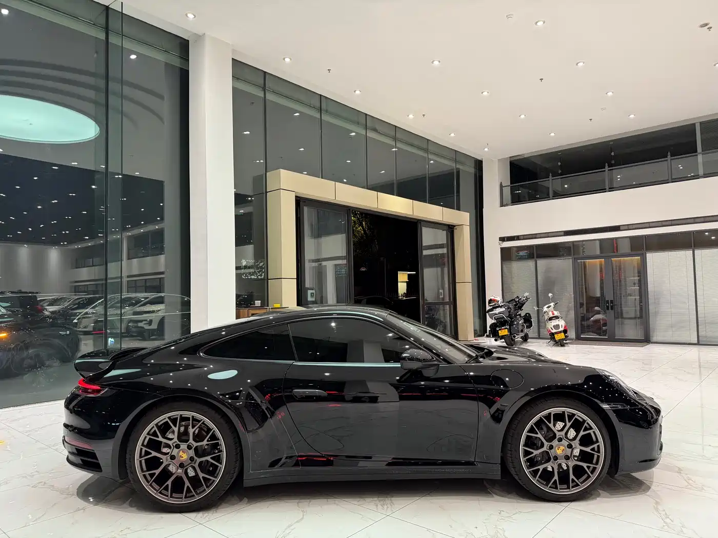 Porsche 911 2020 Carrera 3.0T фото 12