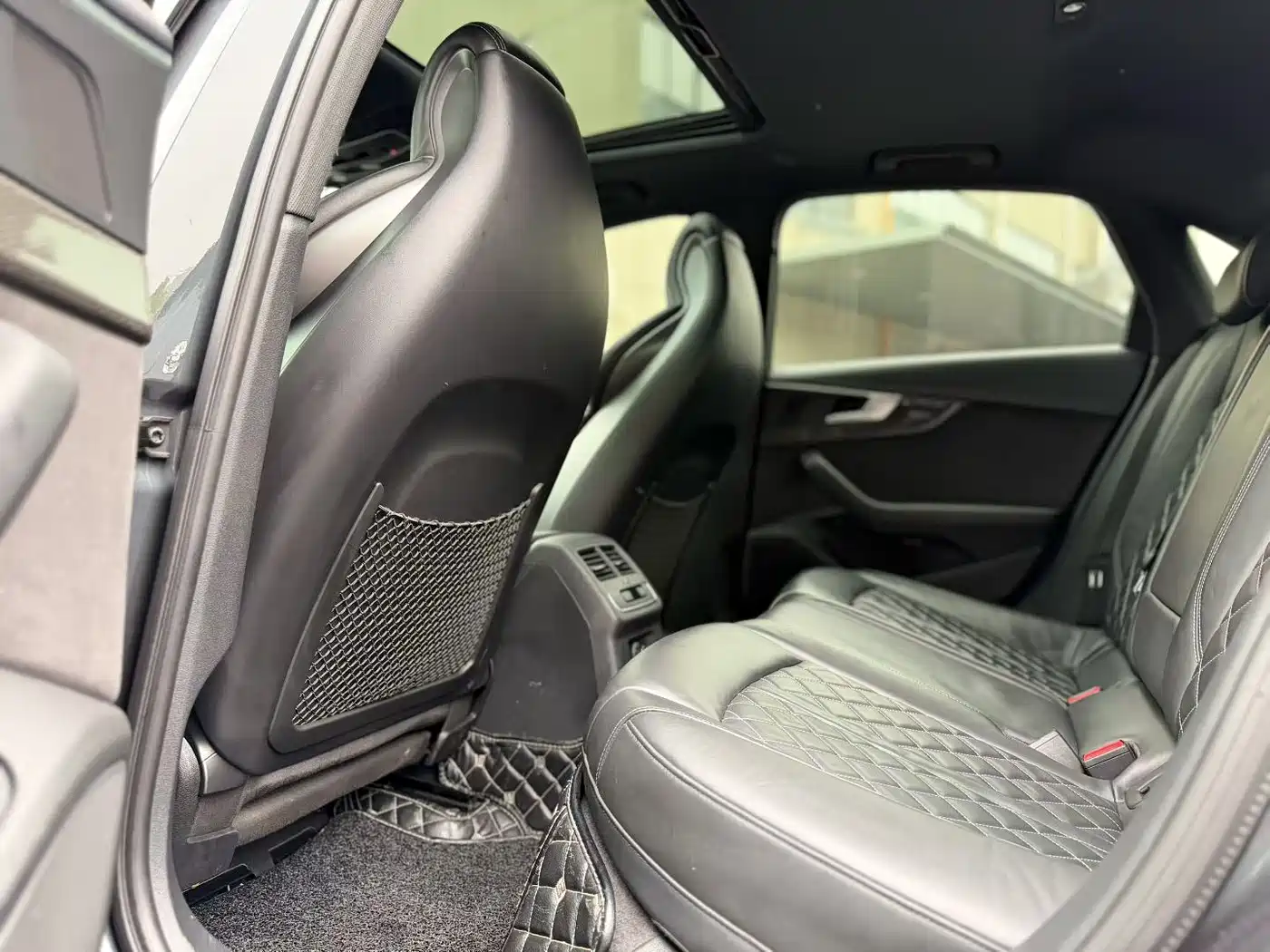 Audi S4 2018 S4 3.0TFSI фото 5