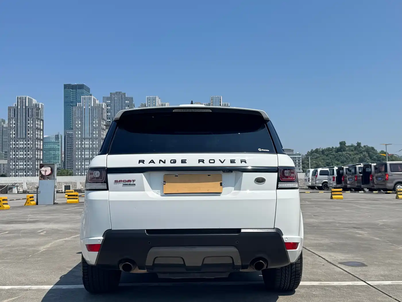 Фото 15 - Land Rover Range Rover Sport