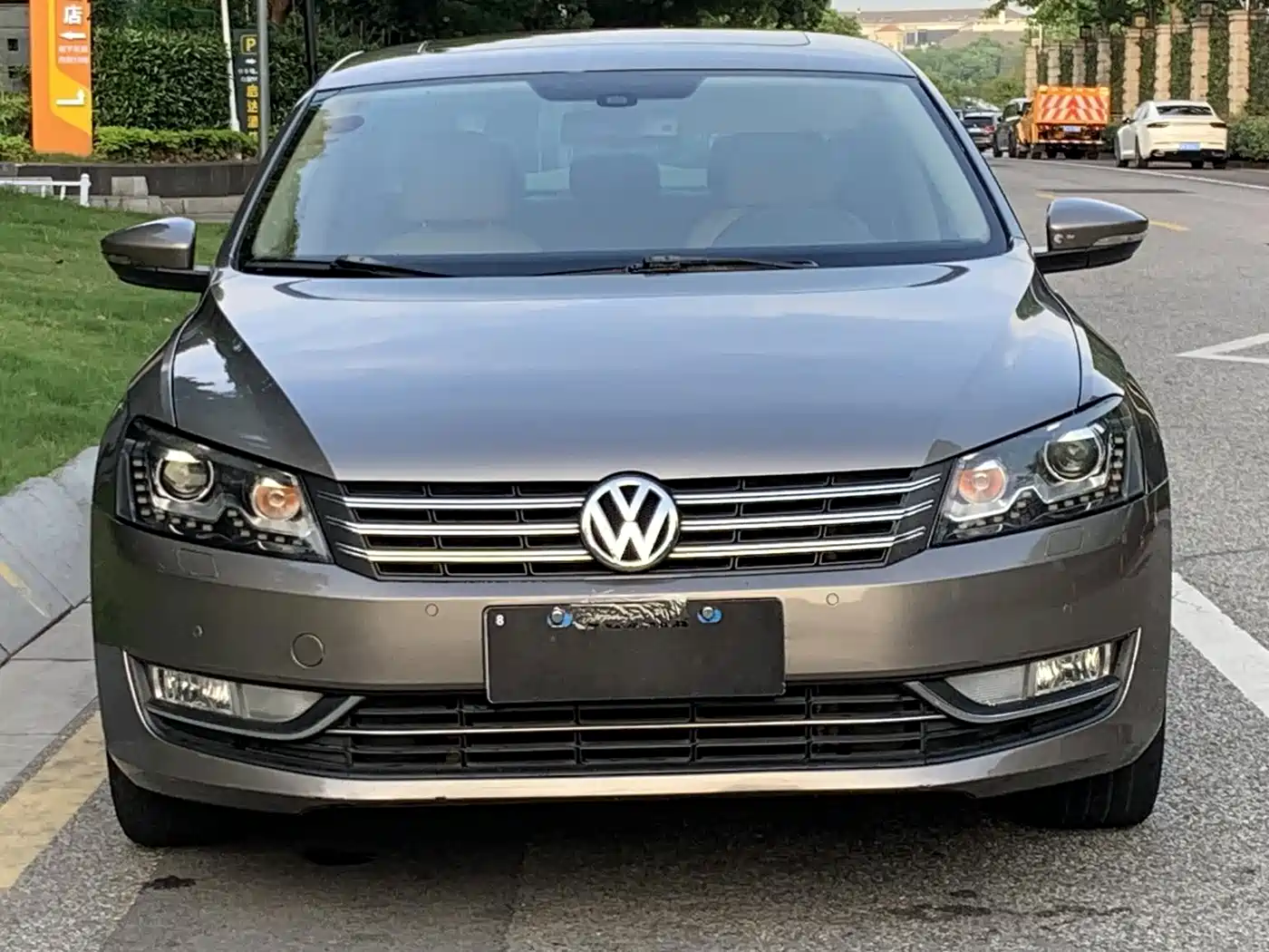 Photo 7 - Volkswagen Passat
