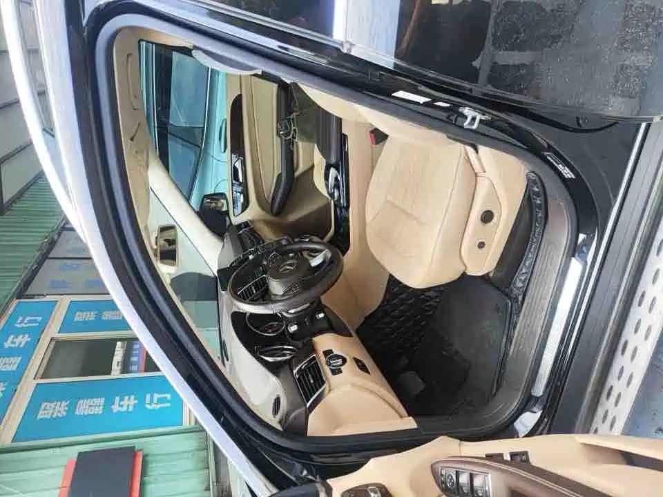 Mercedes-Benz GLS 2018 Facelift GLS 400 4MATIC Sport фото 7