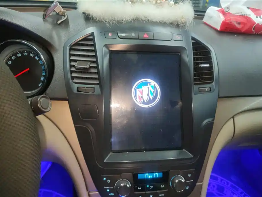 Buick Regal 2012 Model 2.0L Comfort фото 13