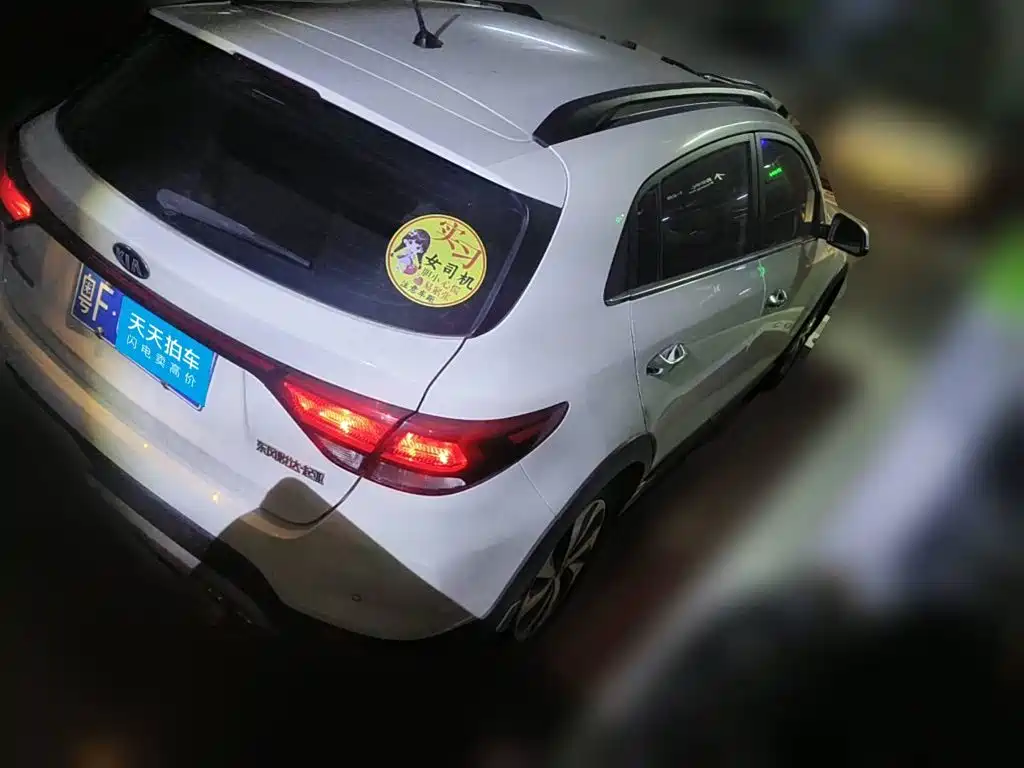Kia KX CROSS 2018 2017 1.4L AT GLS