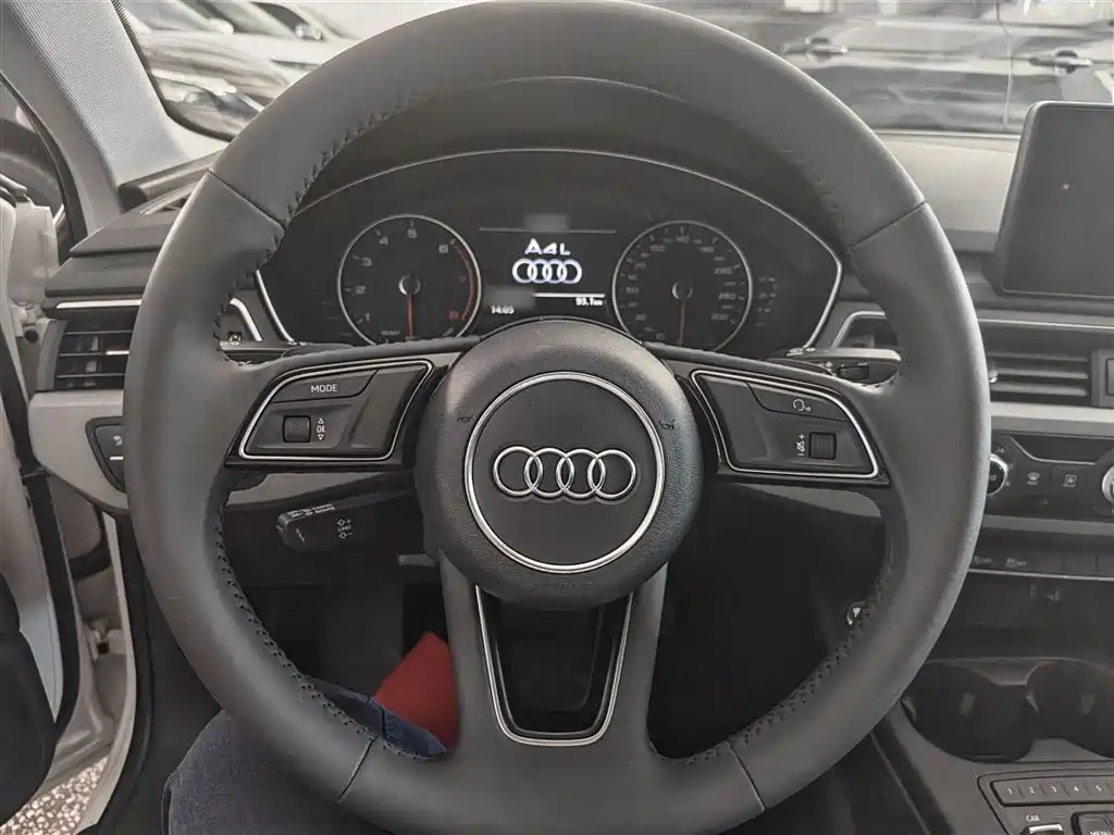 Audi A4L 2017 Plus 40 TFSI Progressive фото 19