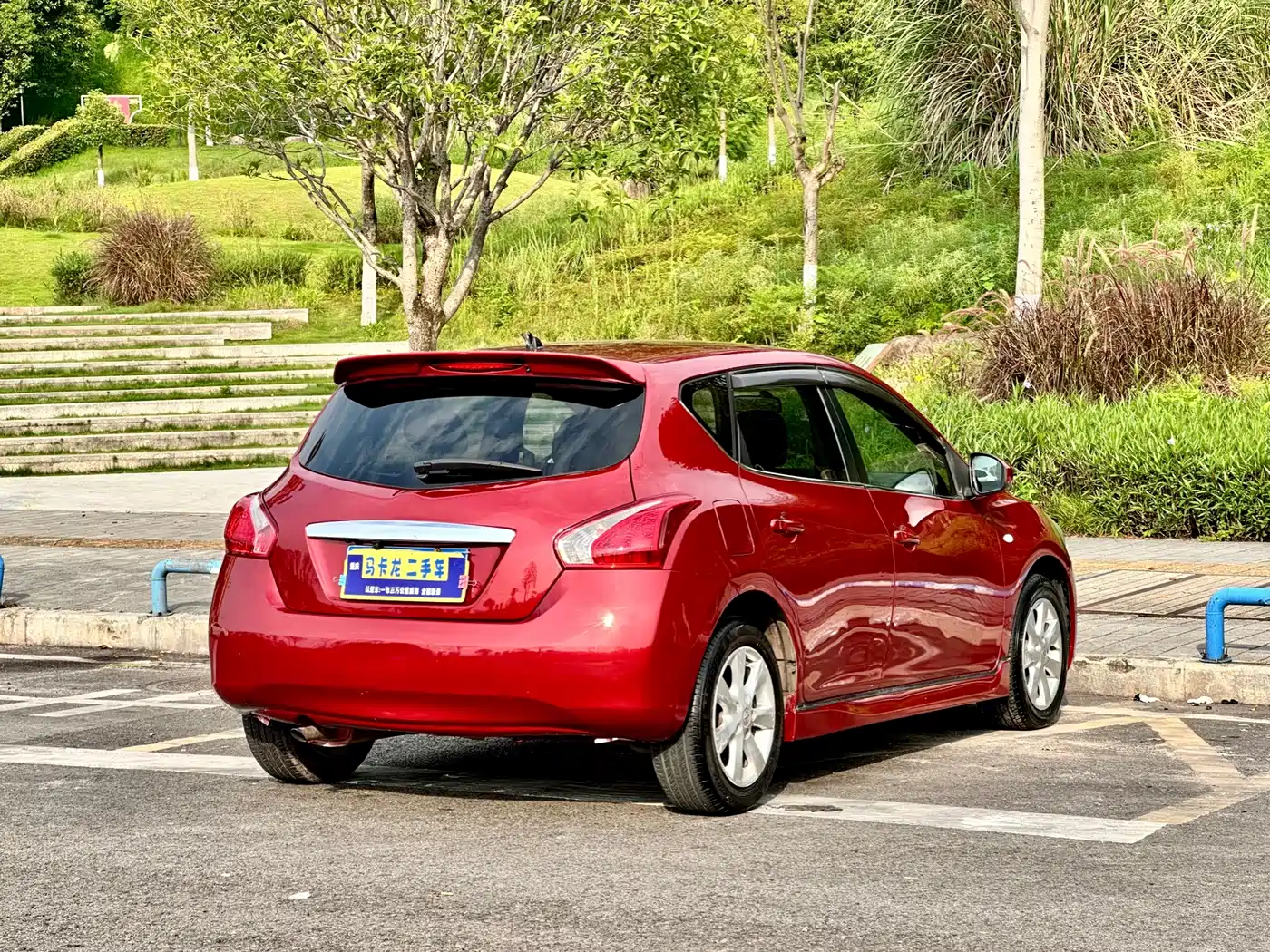 Nissan Tiida 2011 2011 1.6L CVT Luxury