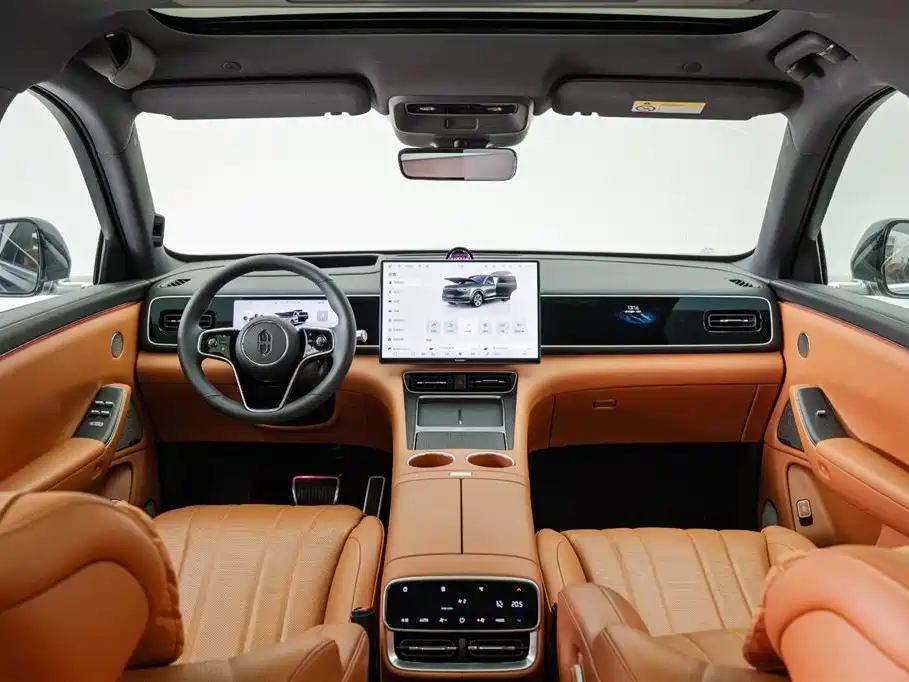 AITO Wenjie AITO M7 2026 Extended Range Ultra AWD 5-Seater фото 6