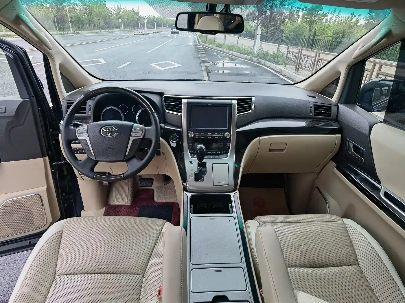 Toyota Alphard 2012 3.5L Premium Edition фото 12