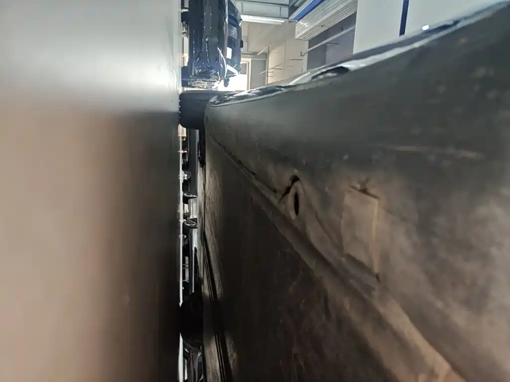 Фото 22 - Tesla Model 3