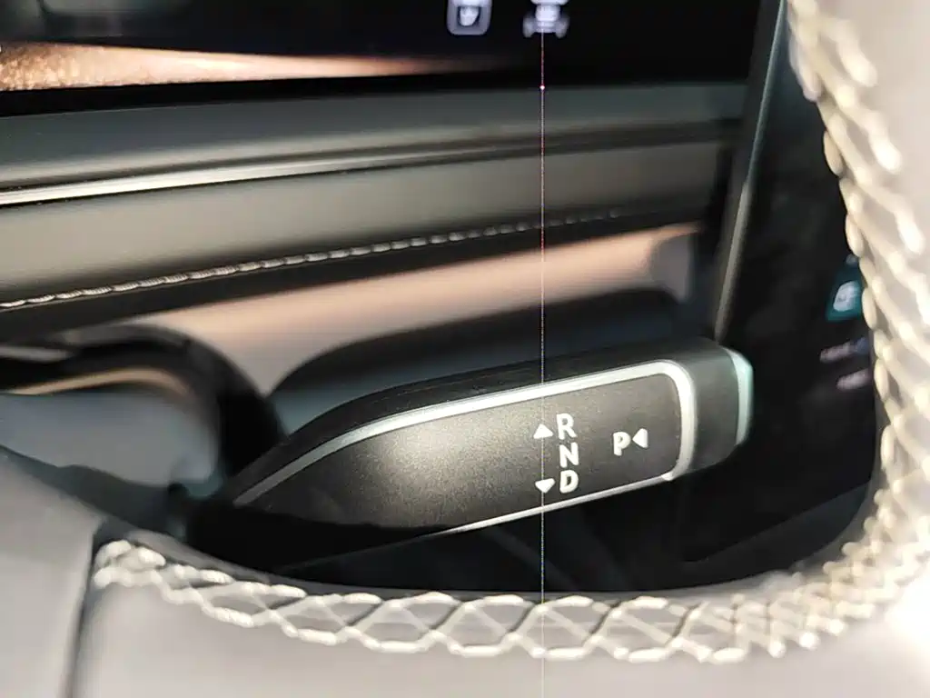 NIO ES8 2025 2025 Model 6-Seat Executive Luxury Edition