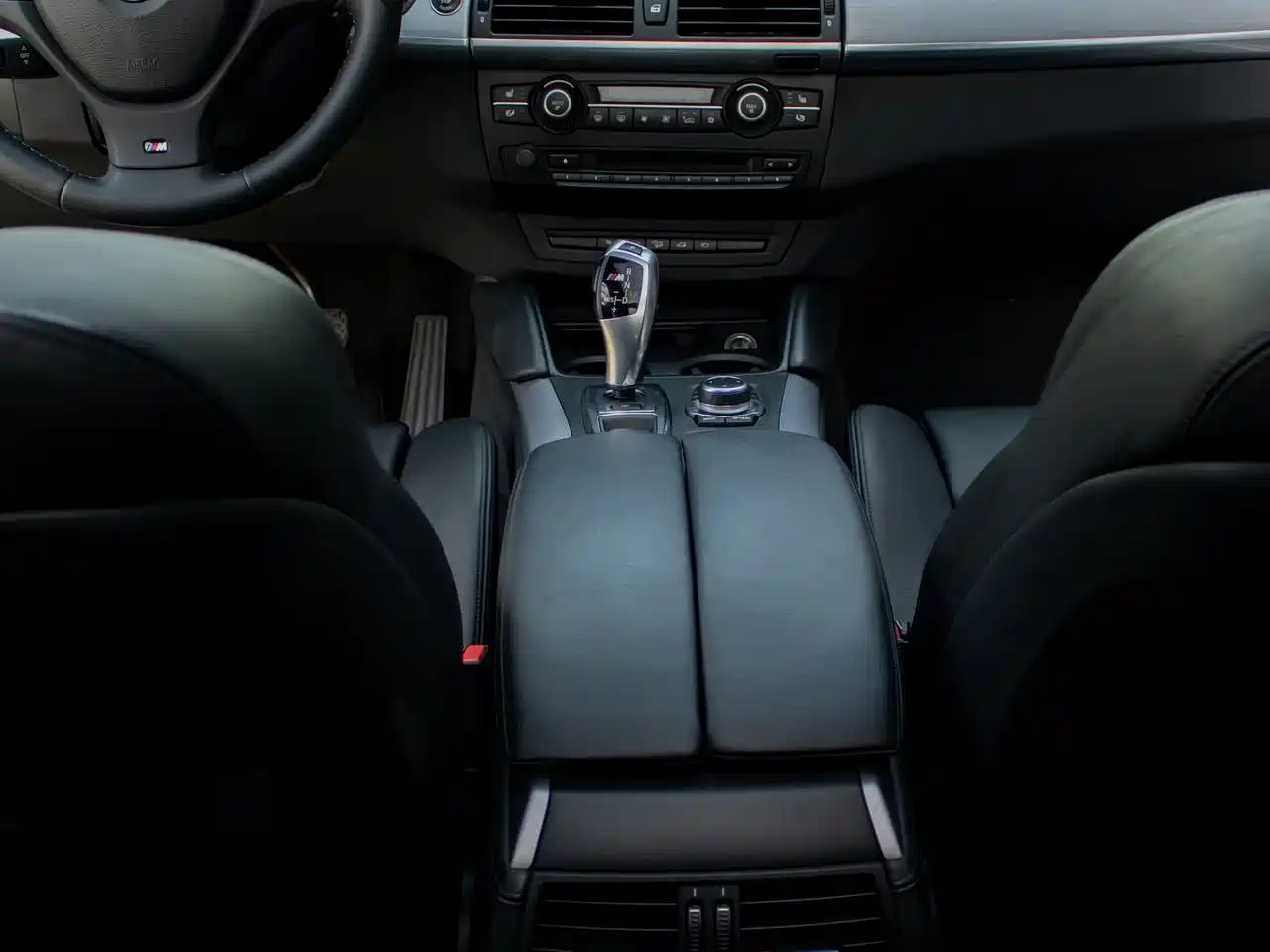 BMW X5 (Import) 2010 X5 M фото 11