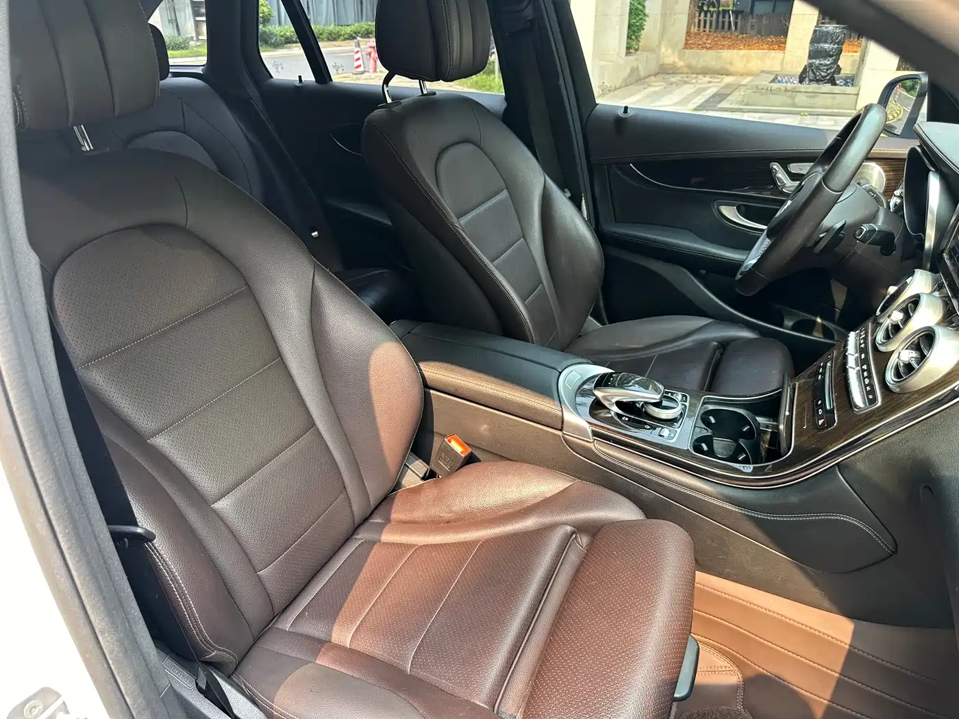Mercedes-Benz GLC 2017 GLC 260 4MATIC Luxury фото 29