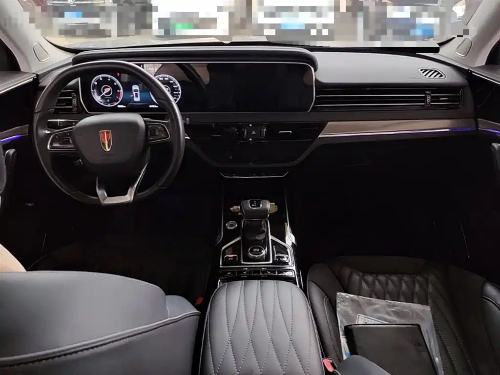 Hongqi HS5 2022 Facelift 2.0T Smart Flag Enjoyment Edition фото 16