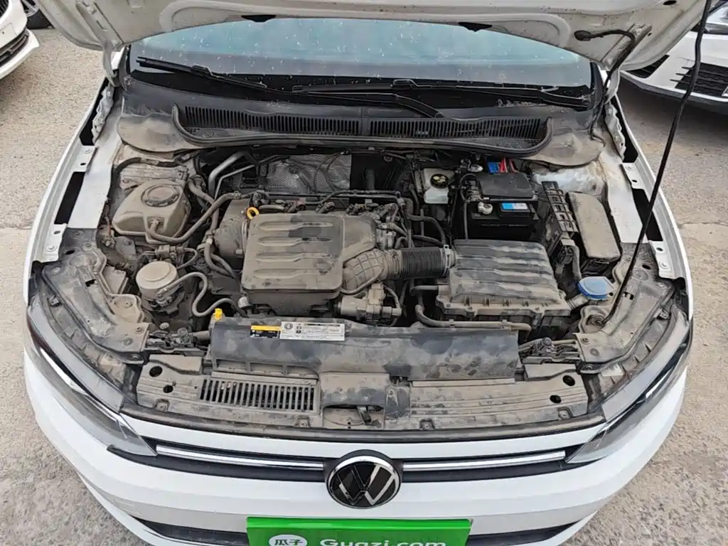 صورة 16 - Volkswagen Polo