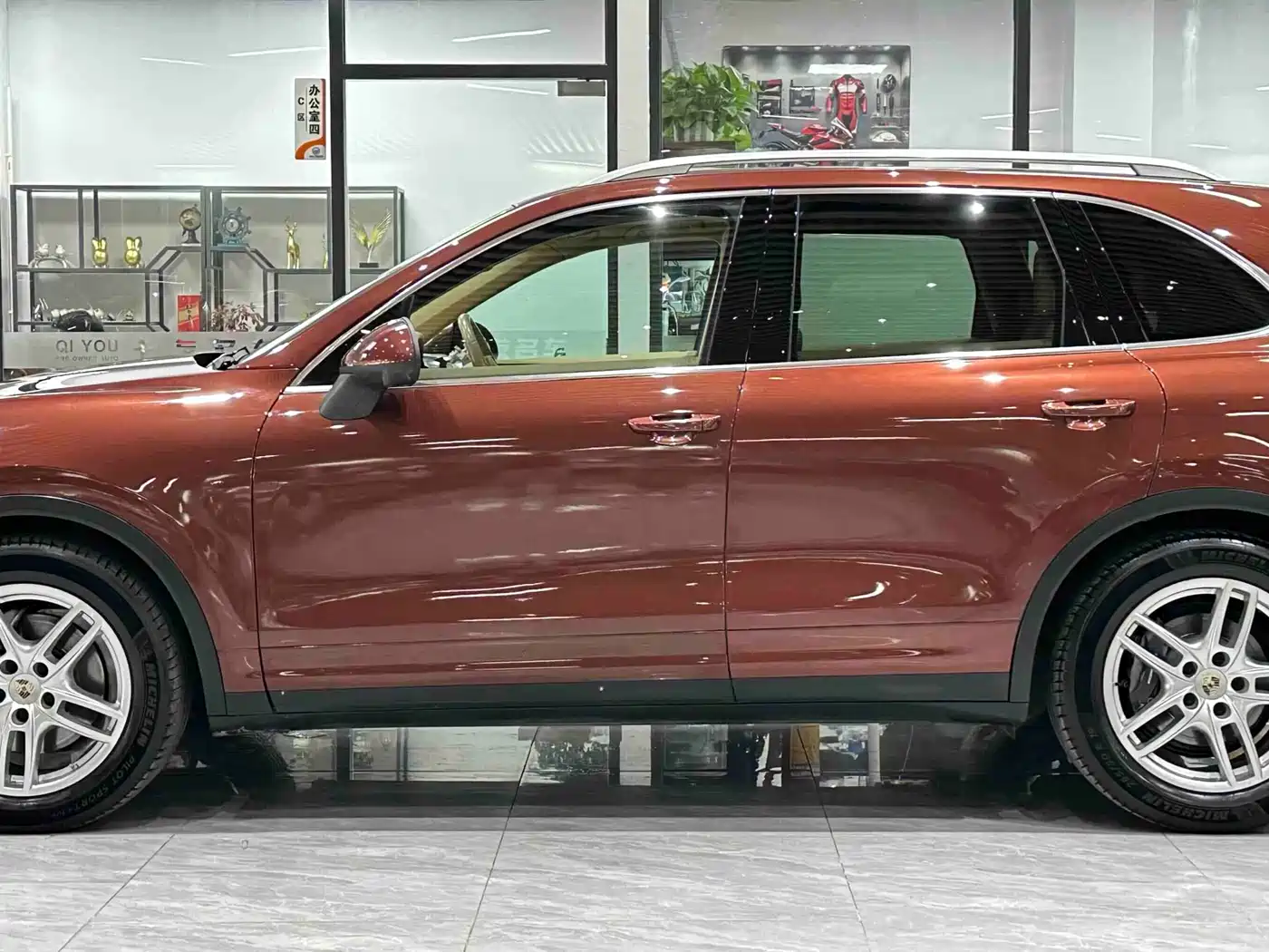 Porsche Cayenne 2011 Cayenne 3.0T фото 8