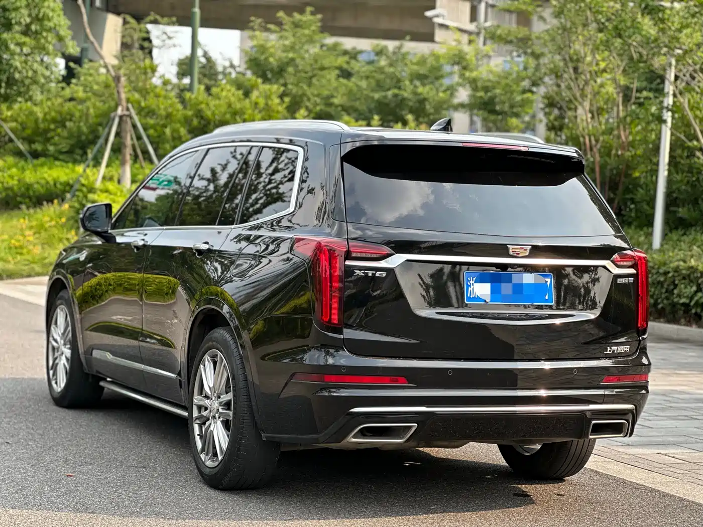 Cadillac XT6 2022 2.0T 6-Seater 2WD Luxury Edition фото 4