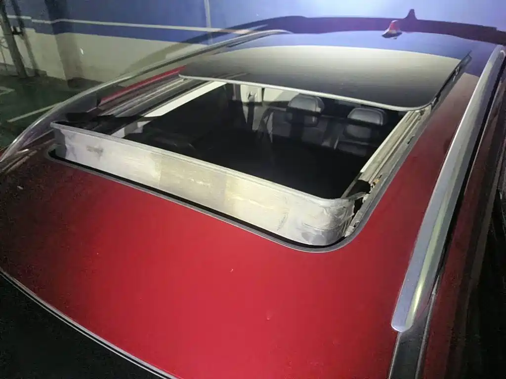 Фото 6 - Roewe RX5