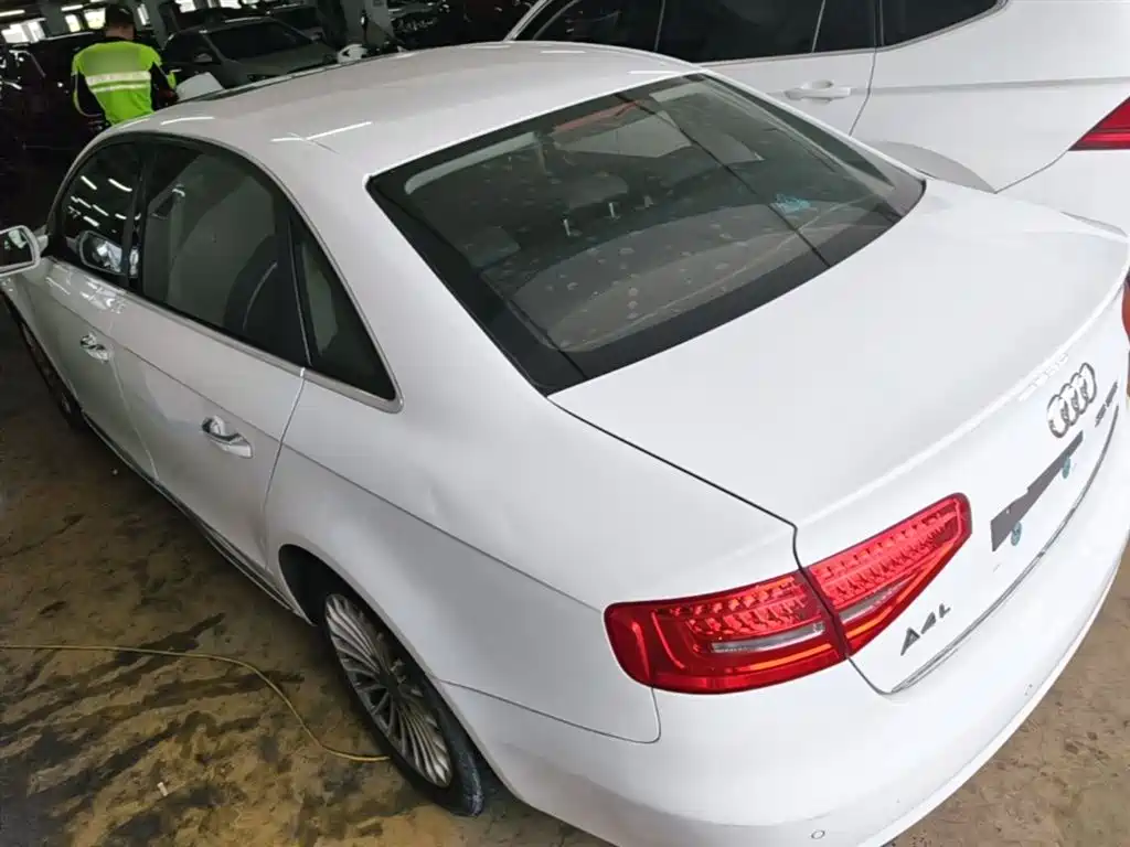 Audi A4L 2016 35 TFSI Collector's Edition Automatic Standard фото 5