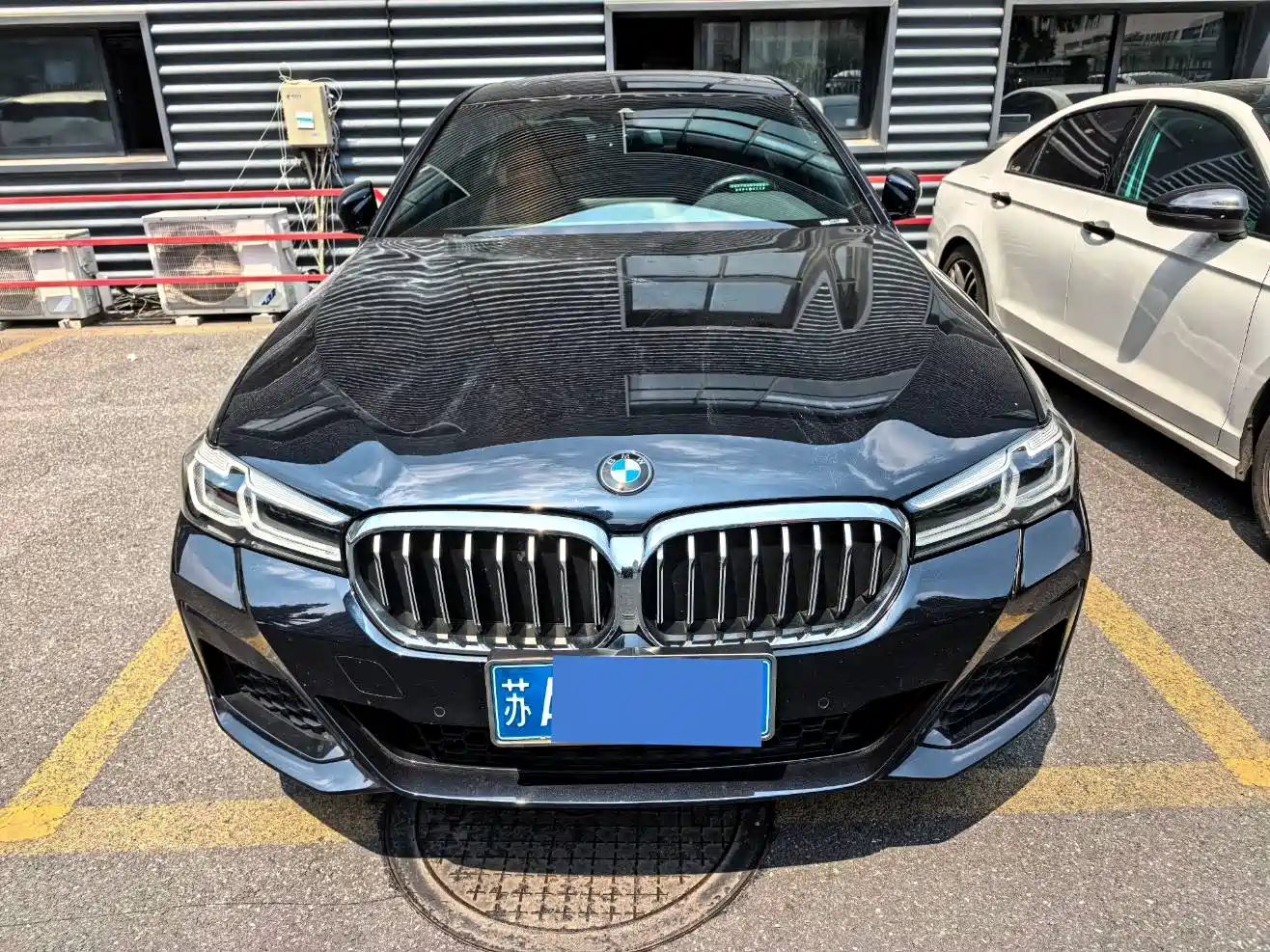 BMW 5 Series 2023 Facelift 530Li Leading M Sport Package фото 2