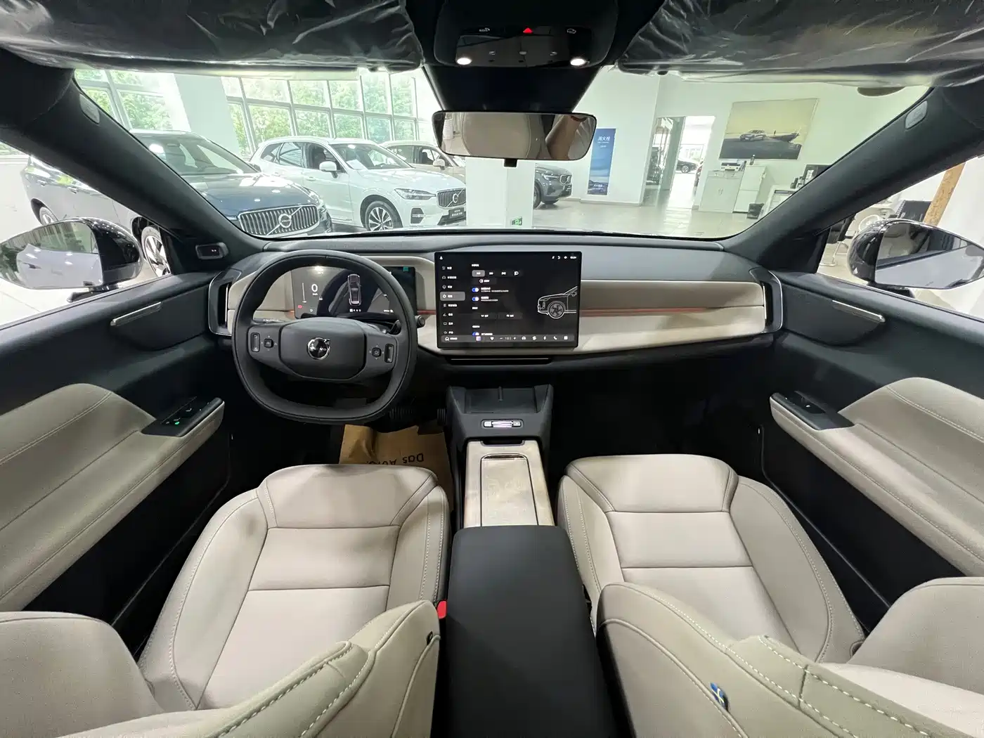 Volvo XC70 Plug-in Hybrid 2026 2026 AWD Extended Range Core