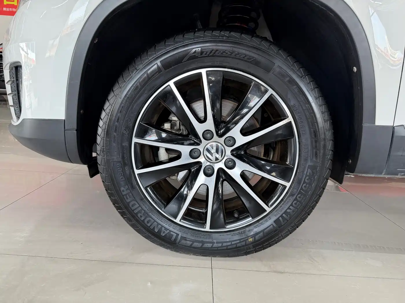 Volkswagen Tiguan 2016 Model 300TSI Automatic 2WD Luxury Edition фото 29