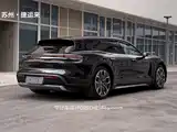 Photo 4 - Porsche Taycan