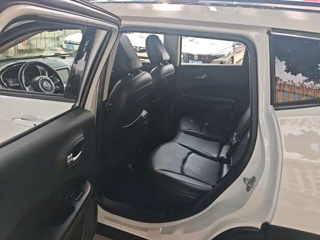 Jeep Compass 2017 2017 200T Automatic Family Edition