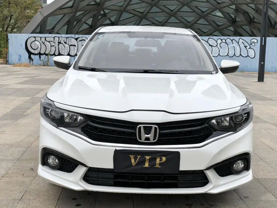 Фото 2 - Honda ENVIX