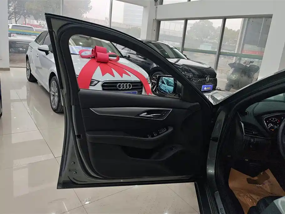 Cadillac CT5 2022 28T Luxury (Standard) фото 7