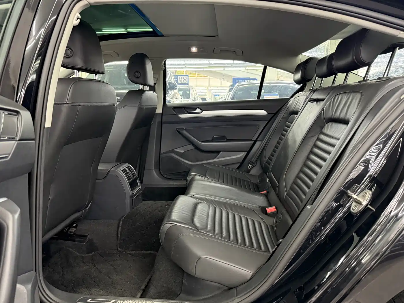 Volkswagen Magotan 2018 280TSI DSG Comfort фото 7