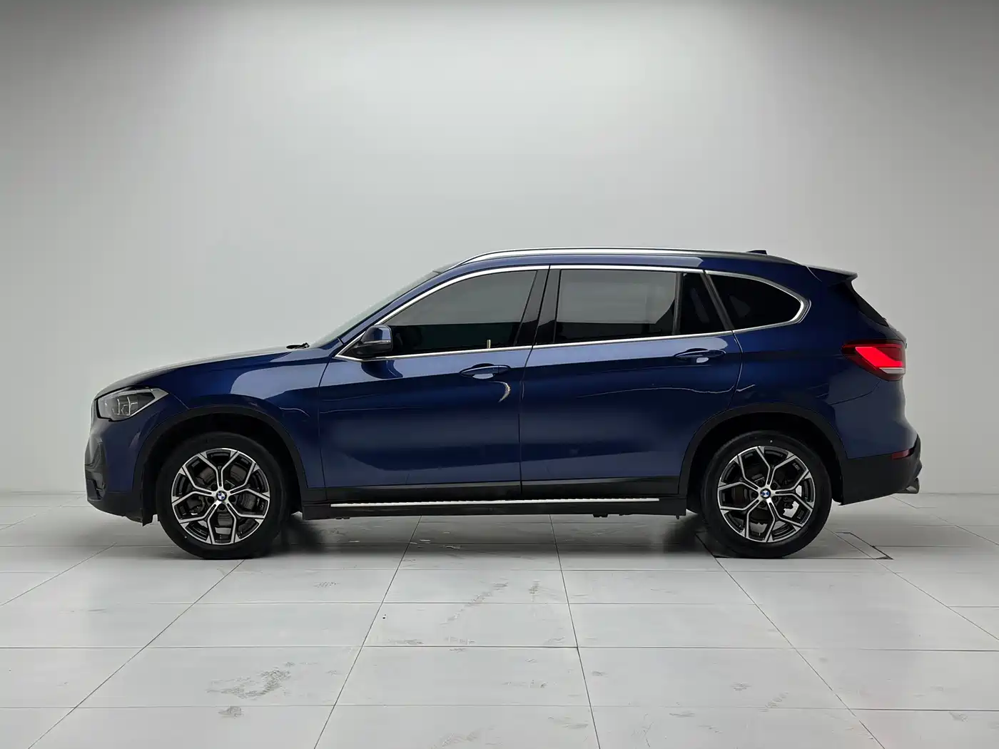 BMW X1 2021 Facelift sDrive25Li Leading фото 23