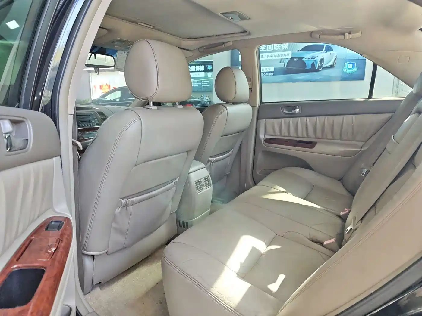 Toyota фото 9