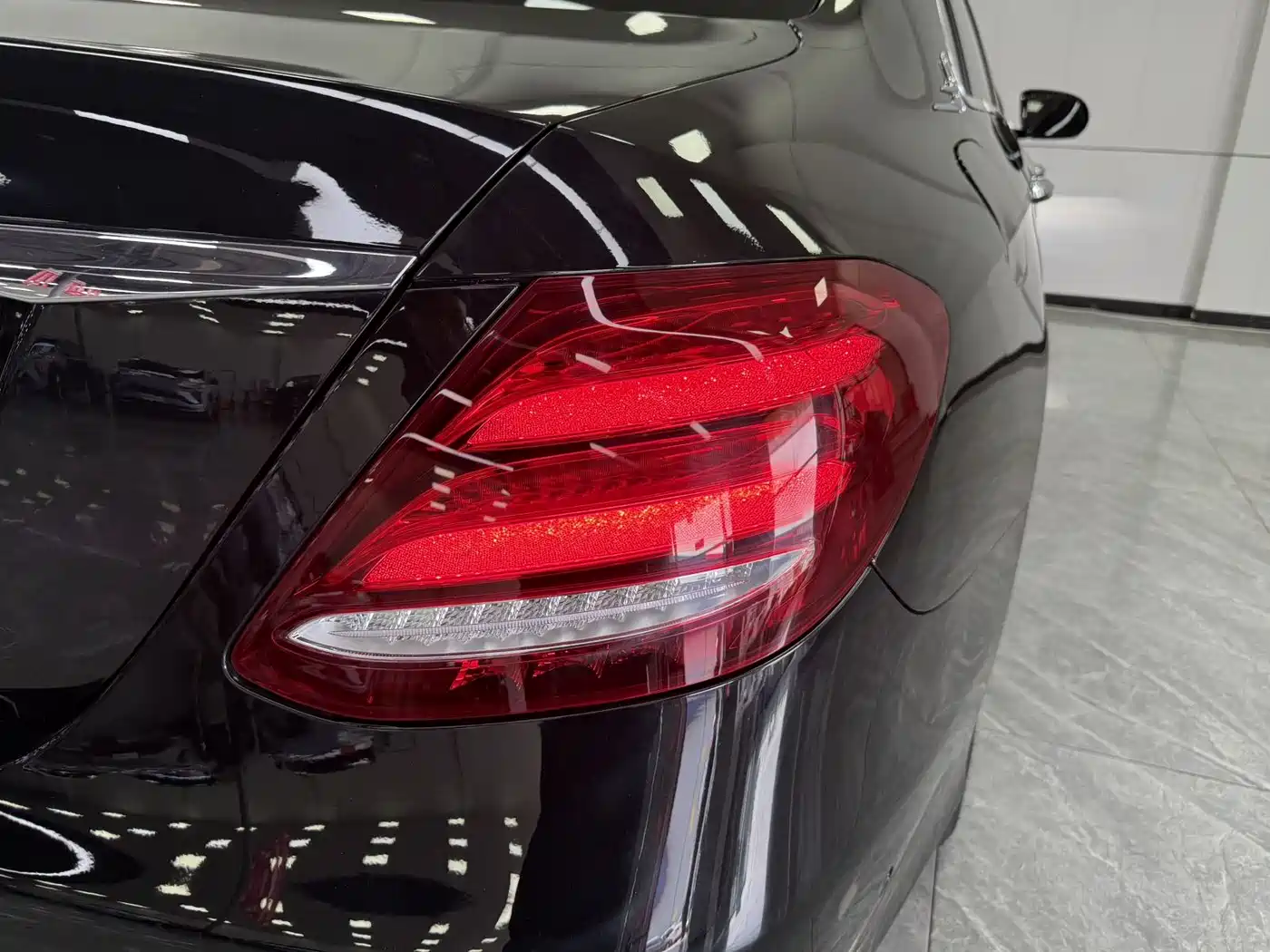 Mercedes-Benz E-Class 2020 E 260 L фото 23