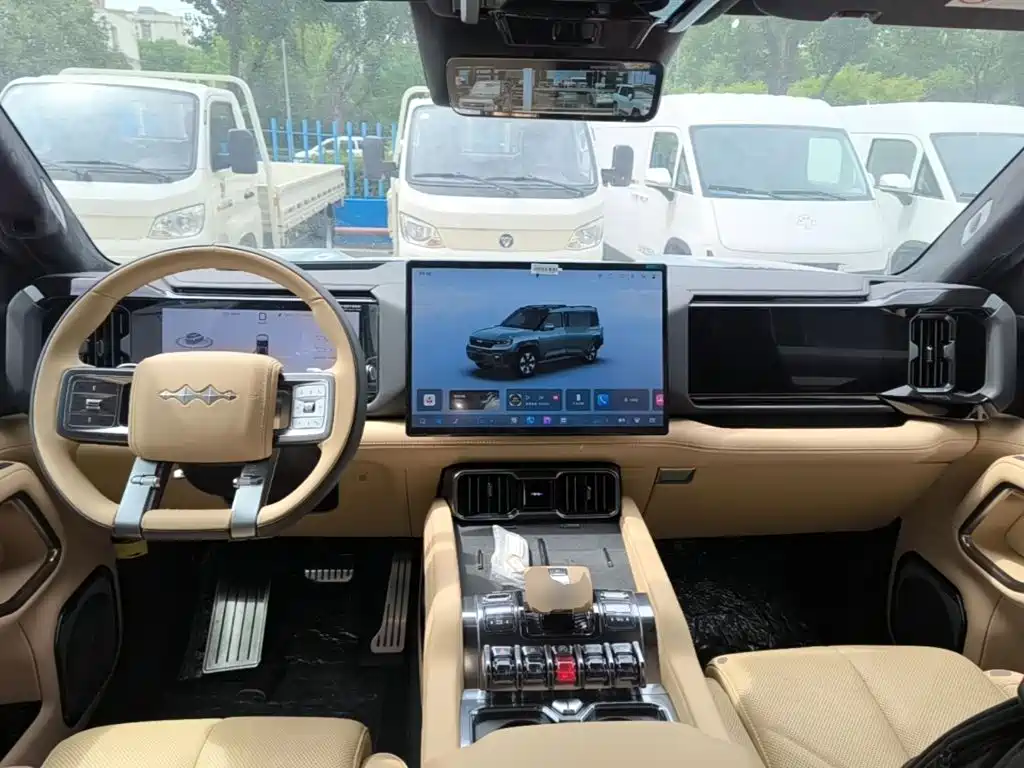 Fang Cheng Bao Leopard 8 2026 2025 Zhiyong Flagship 7-Seater