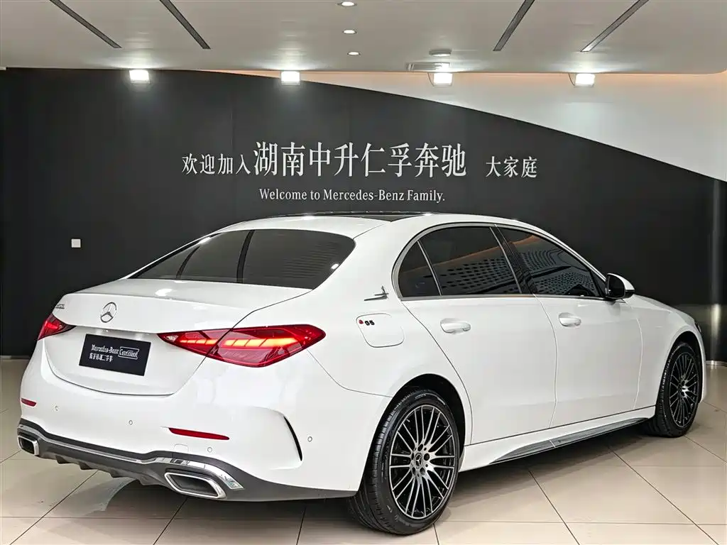 Mercedes-Benz C-Class 2022 C 260 L Sport Edition фото 3