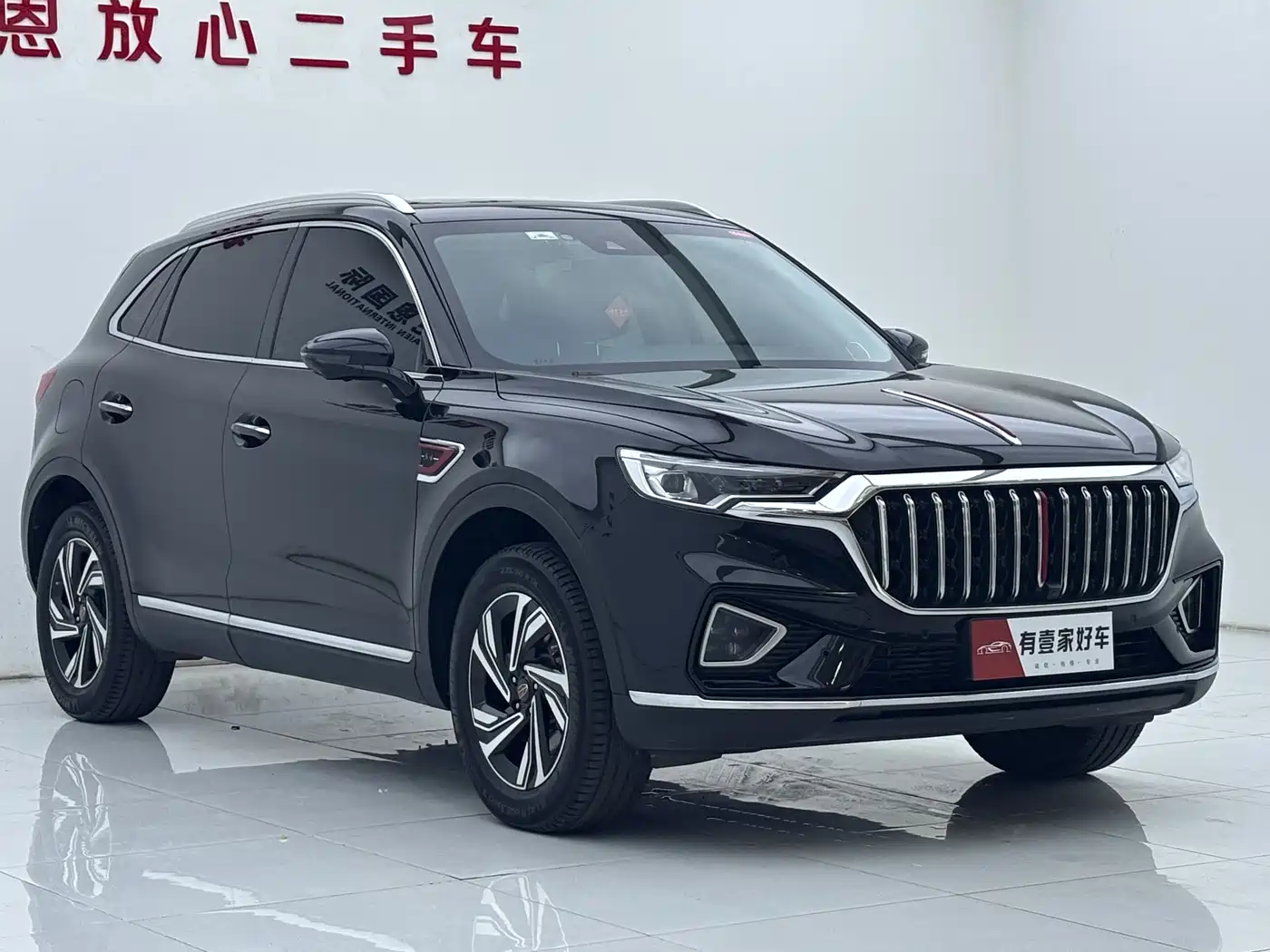 Hongqi HS5 2022 2.0T Smart Connect Premium Edition фото 3
