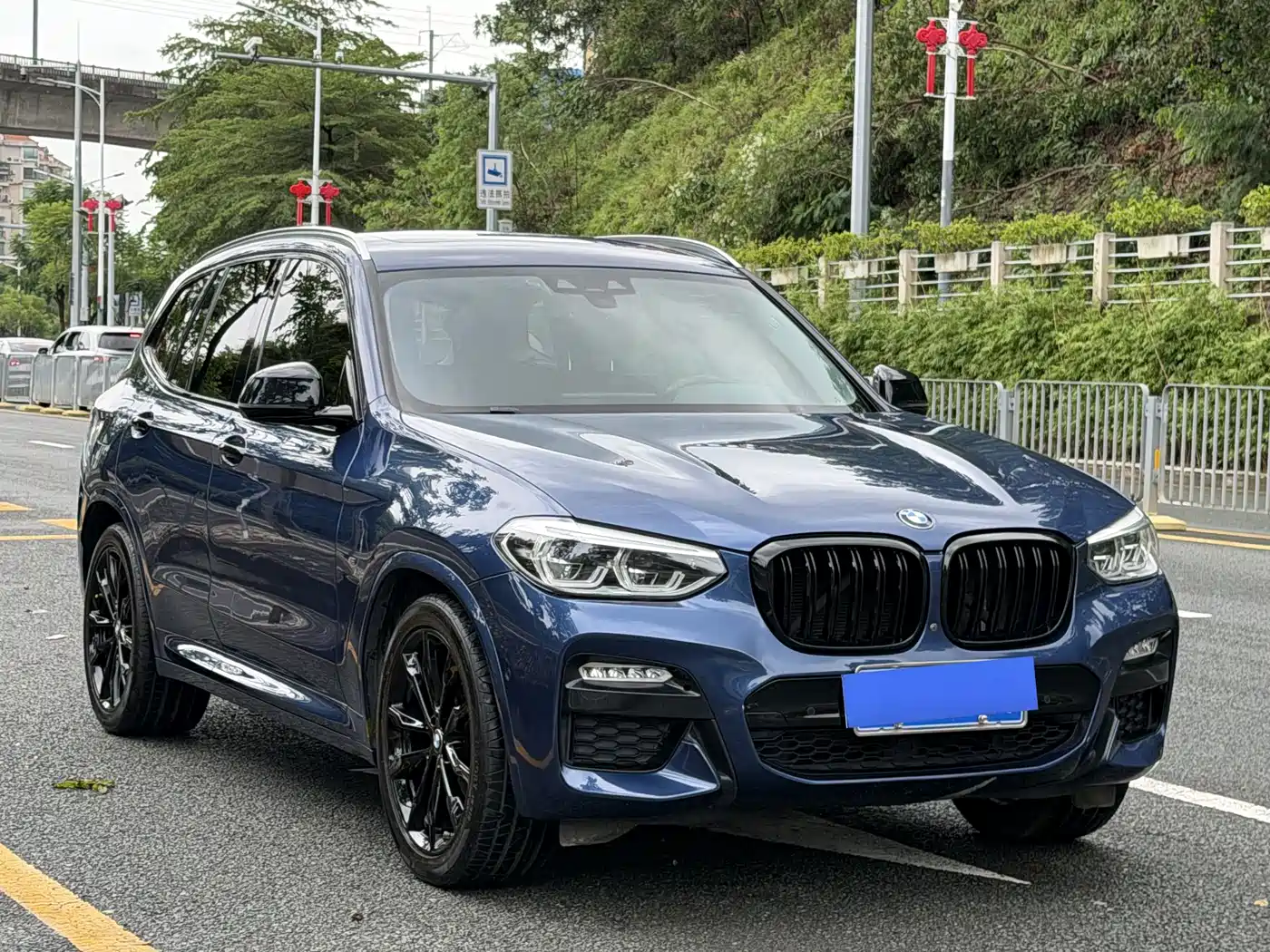 Photo 2 - BMW X3