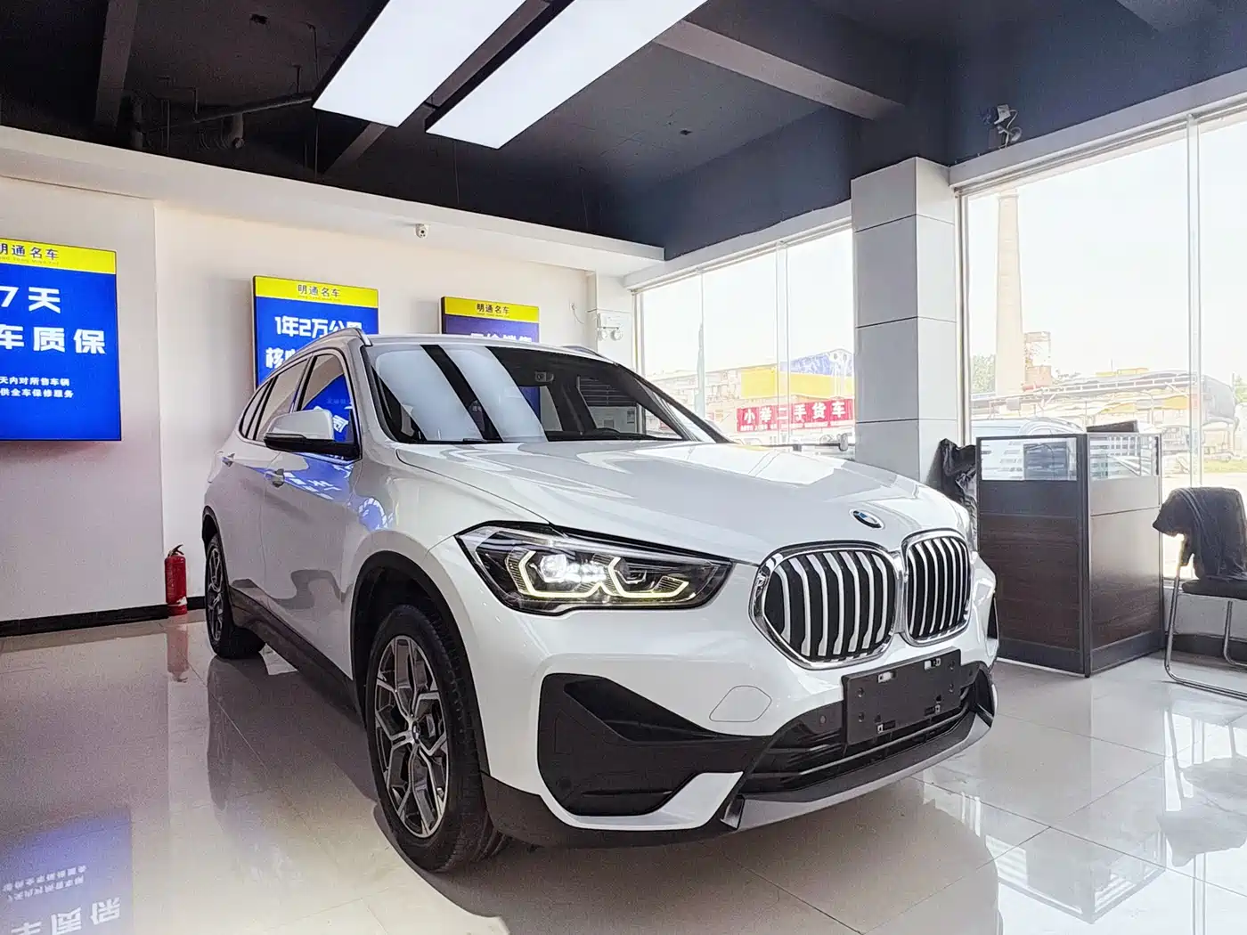 BMW X1 2022 sDrive25Li Leading фото 3