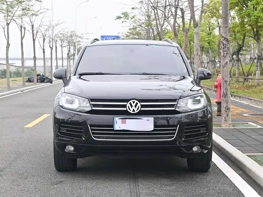 Volkswagen Touareg 2014 3.0TSI New Edge Edition фото 2