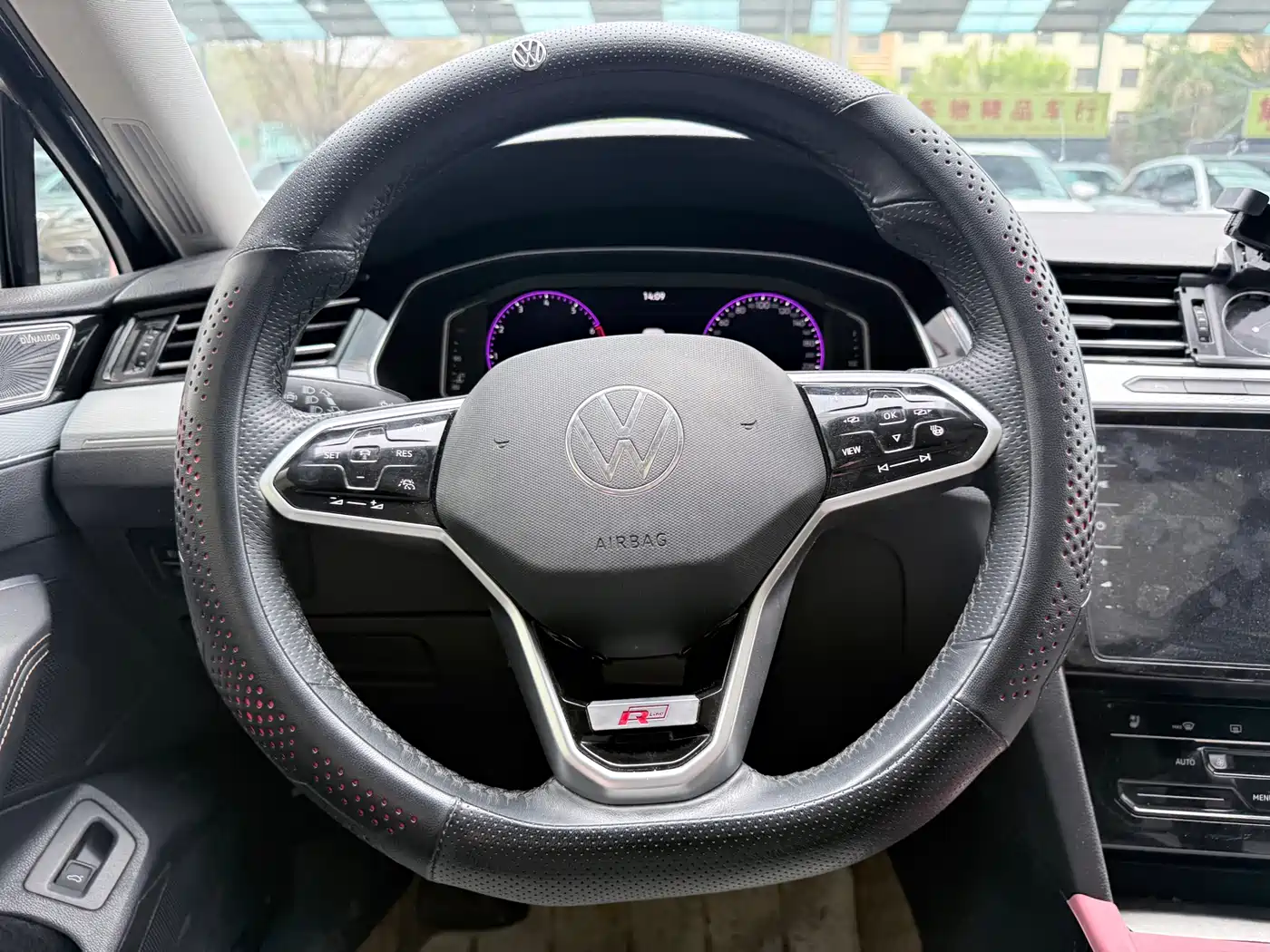 Volkswagen Magotan 2023 2 Million Units Anniversary Edition 330TSI DSG Leading Type фото 13