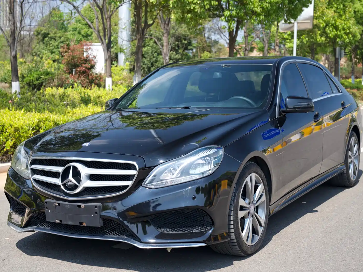 Mercedes-Benz E-Class 2015 Facelift E 200 L