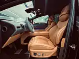 صورة 10 - Li Auto Li i8