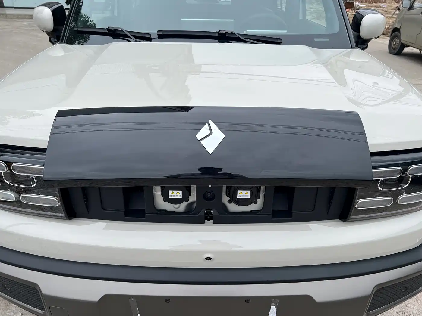 BAOJUN YUE ALSO PLUS