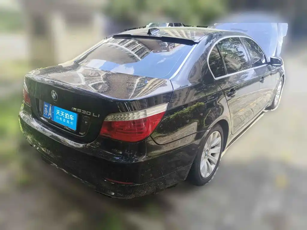 Фото 2 - BMW 5 Series