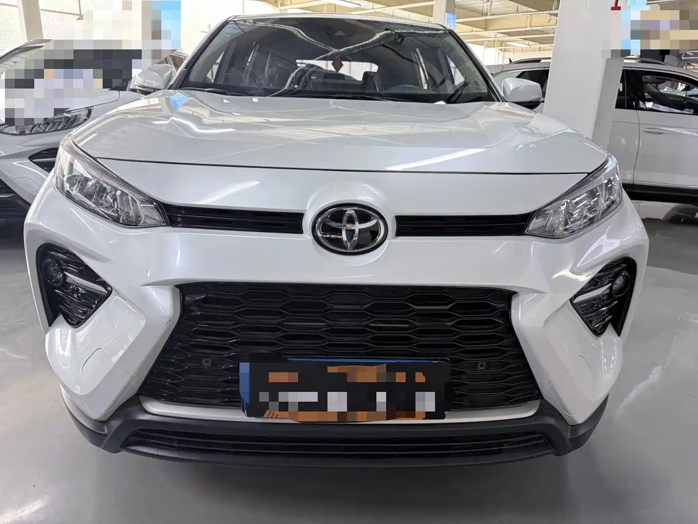 Toyota Wildlander 2021 2.0L CVT 4WD Luxury Edition фото 2