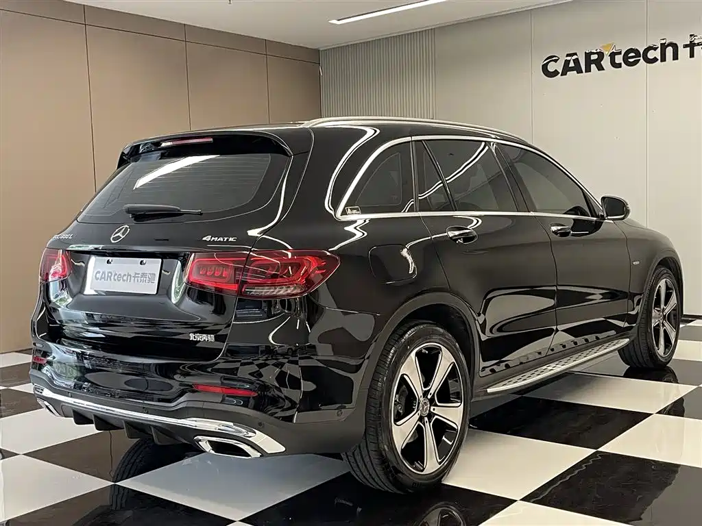 Mercedes-Benz GLC 2022 Facelift GLC 300 L 4MATIC Dynamic Collector's Edition фото 5