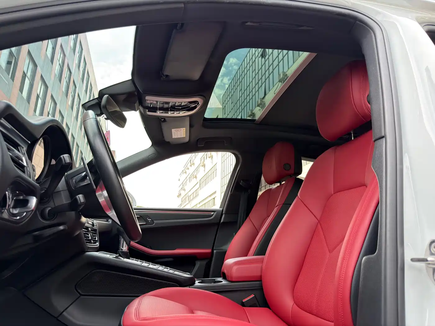 Porsche Macan 2021 Macan 2.0T фото 5