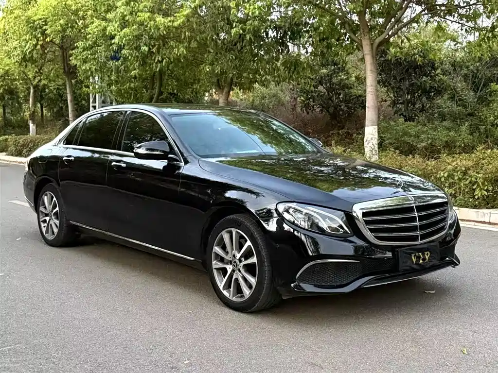 Mercedes-Benz E-Class 2018 E 200 L 4MATIC фото 2