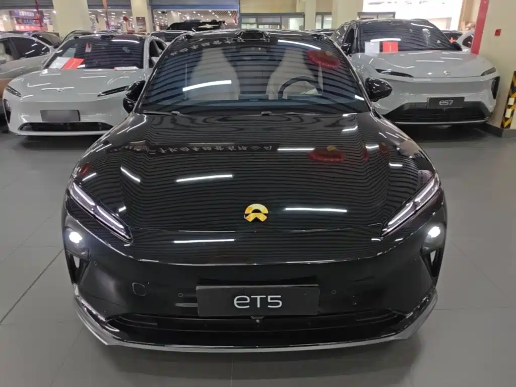 Фото 3 - NIO ET5