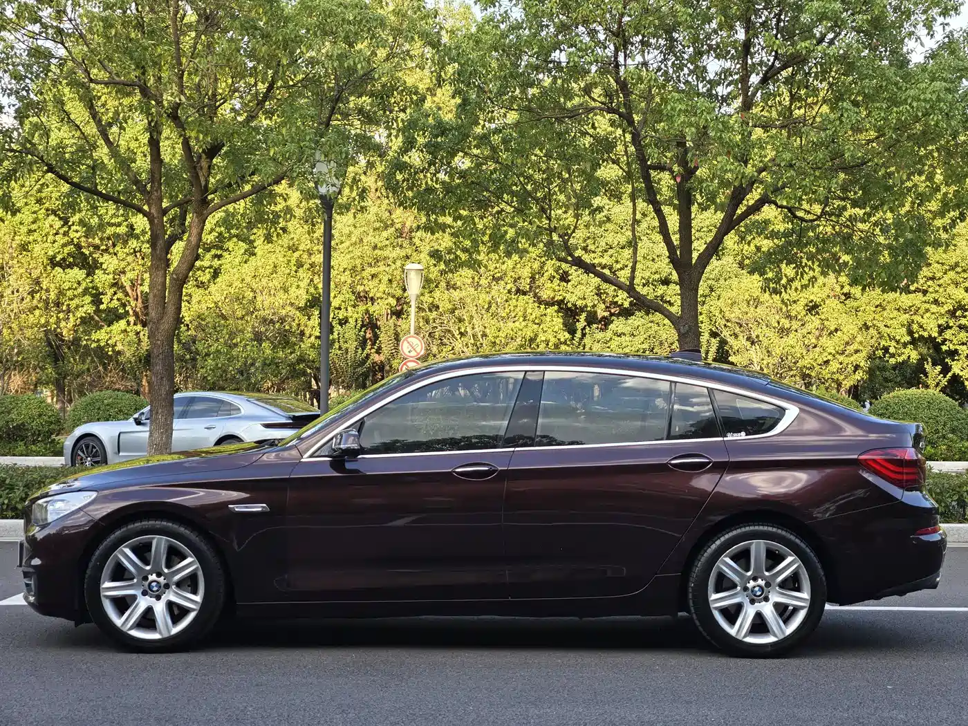 BMW 5 Series GT 2017 2015 528i Luxury